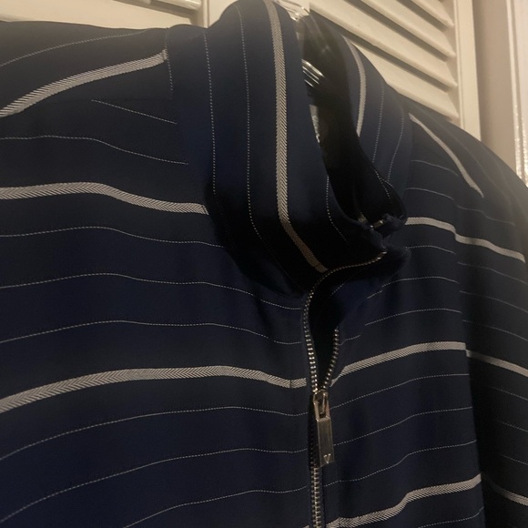 NWOT Vince Camuto Navy Striped Zip up lightweight jacket size large - Picture 7 of 14